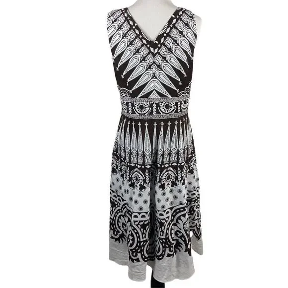 Adrianna Papell Dress Size 10 - Picture 2 of 8